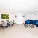 Vikendica 3 Bedroom Gorgeous In Kastel Novi Kastela